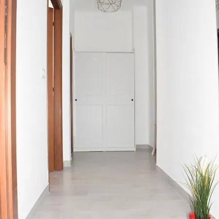 Apartman L'arche Comfort&relax - Gambara Square Di Via Palma Milánó